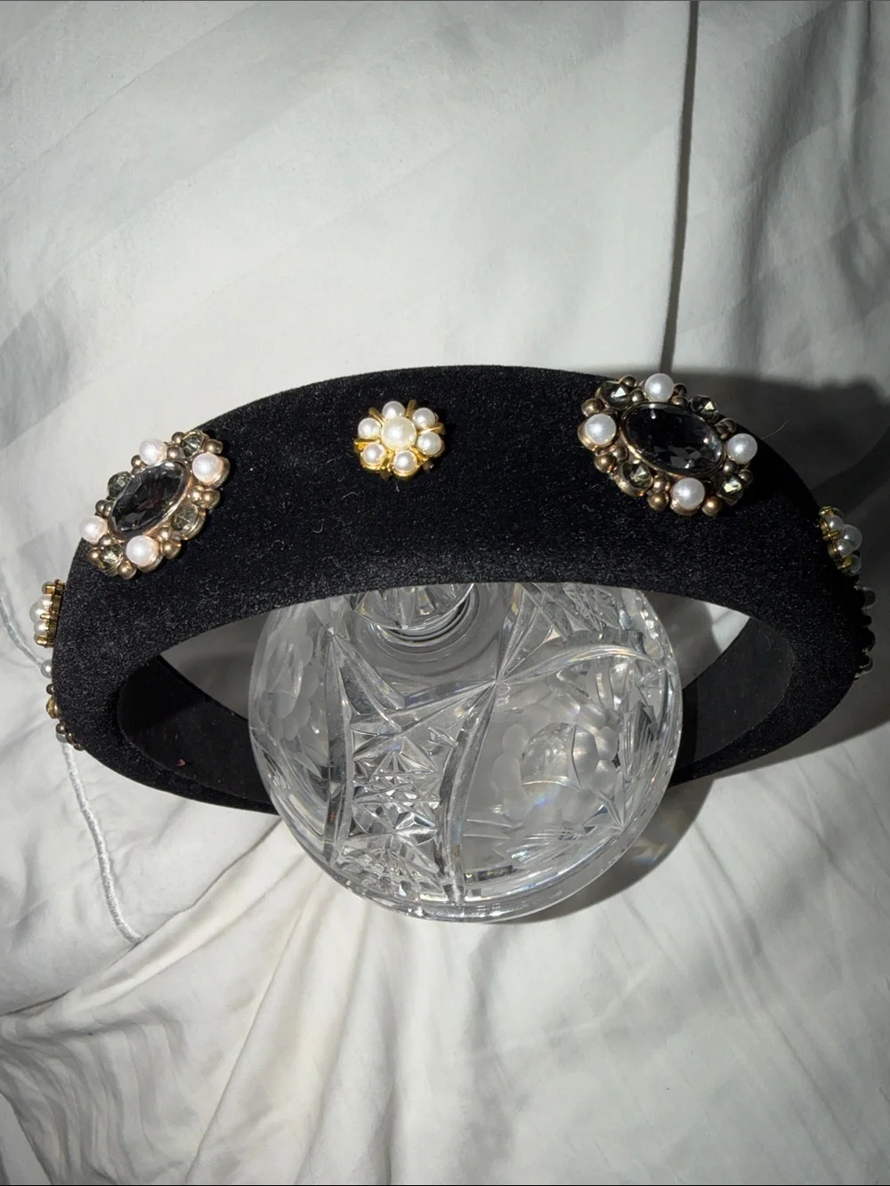 Black velvet Embellished four beautiful cameo style Crystal and pearls headband
